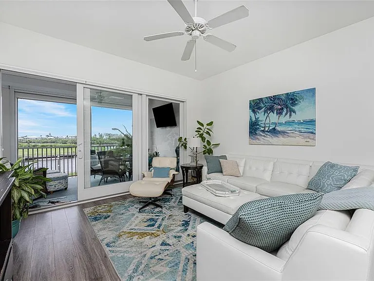 11100 Hacienda Del Mar Blvd #G-202 — Photo 23