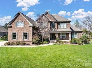 1015 Golden Bell Dr, Marvin, NC 28173