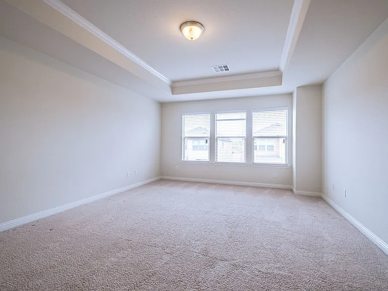 16009 Canberra Trl — Photo 14