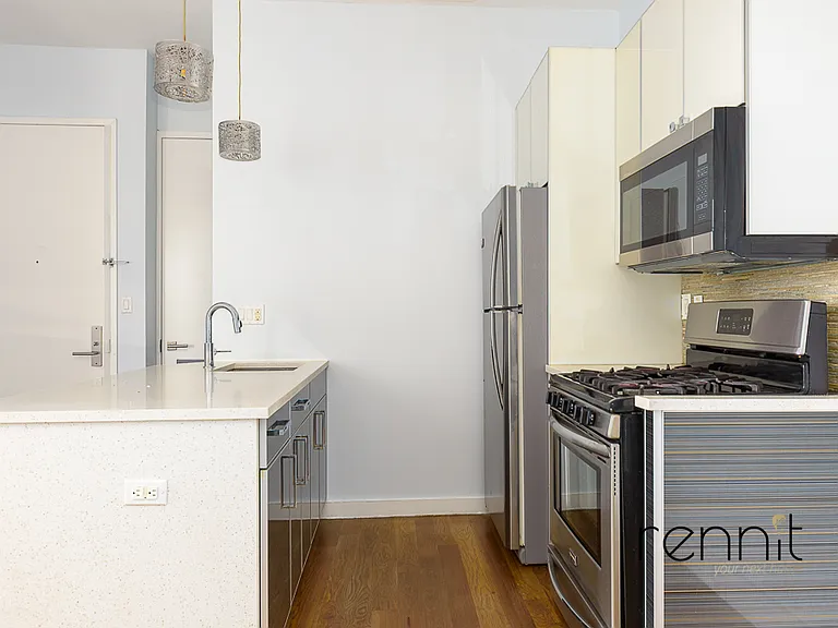 10 Locust St #8632R — Photo 4