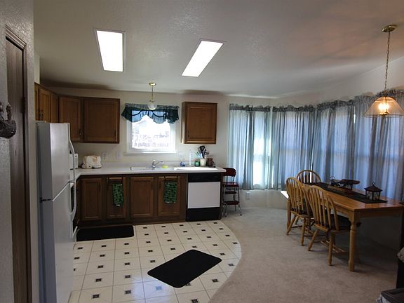 5th image of 2154 N 13th St