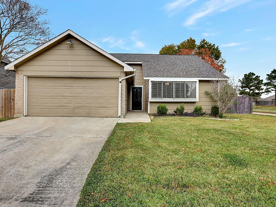 1st image of 12202 Taylors Crossing Dr