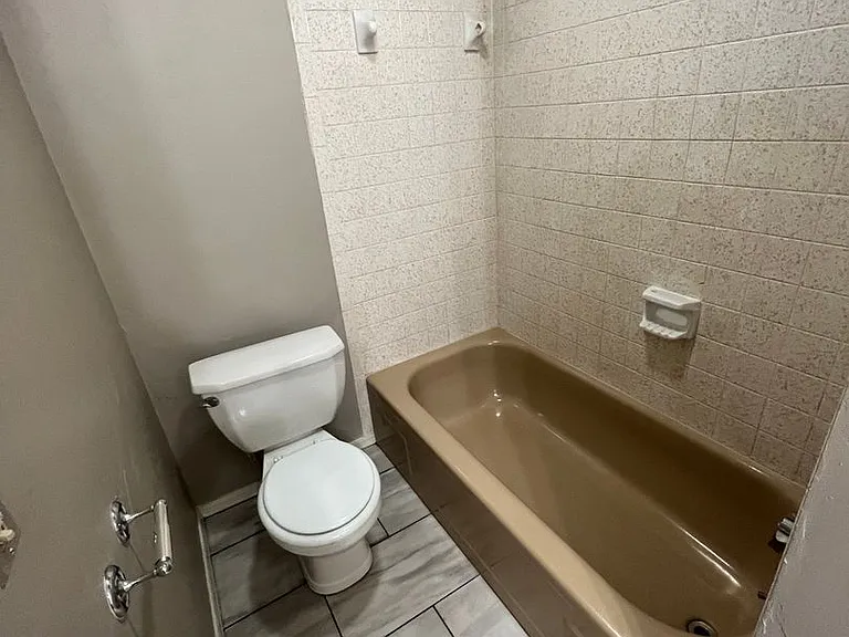 202 Loop W — Photo 10