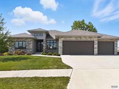 20655 Laurel Ave, Elkhorn, NE, 68022