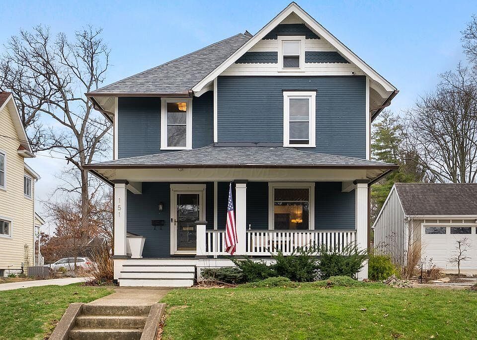 1st image of 151 W Lincoln Ave