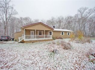 584 Elliotsville Rd, Farmington, PA 15437