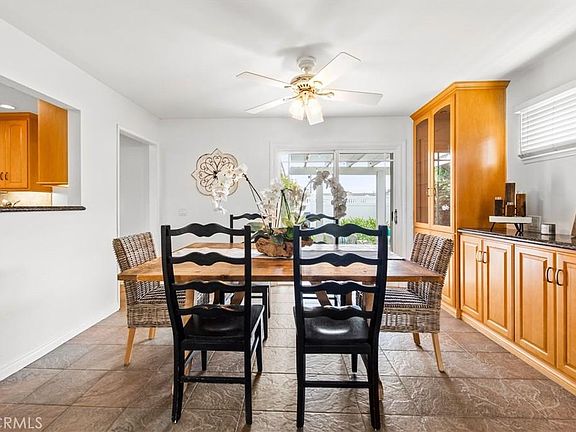 3rd image of 18659 Cedar Cir