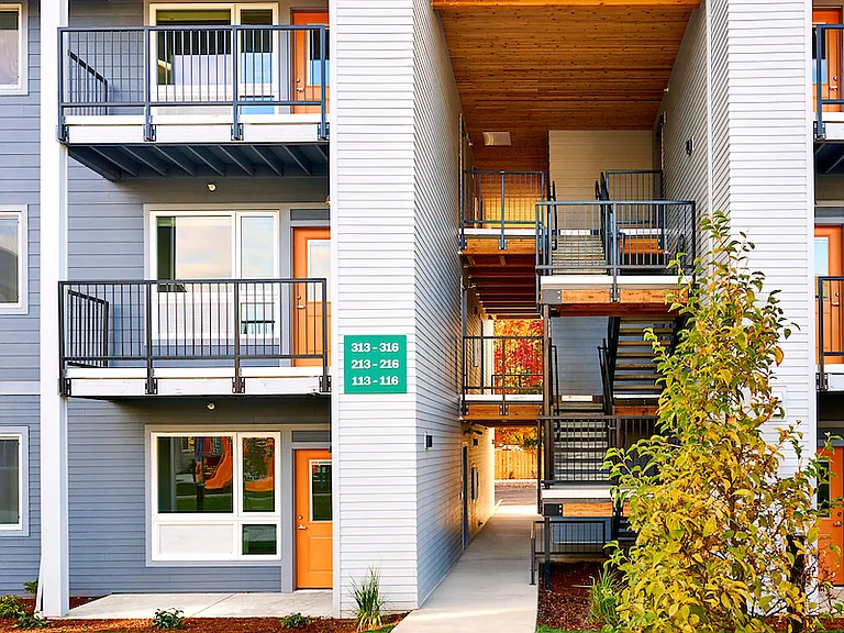 Rivergreen Landing Apartments — Photo 52