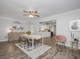 2002 Nottingham St, Pasadena, TX 77502