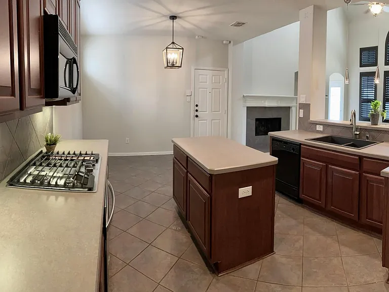 2031 Quail Meadow Ln — Photo 22