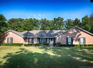 1802 N Highway 10, Gore, OK 74435