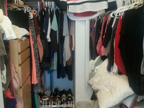 5th image of 3727 N Pine Grove Ave APT 105