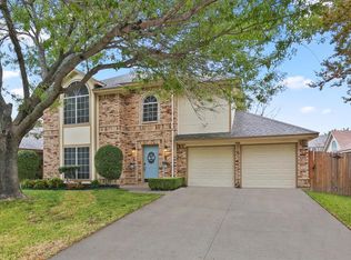 6928 Bernadine St, Fort Worth, TX 76148