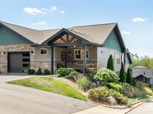 301 Ava Ln, Asheville, NC 28804