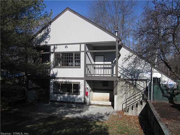 3rd image of 12 Pineview Dr #12C