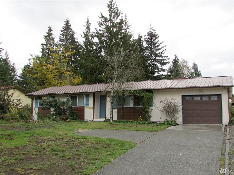 1st image of 12305 212th Ave E