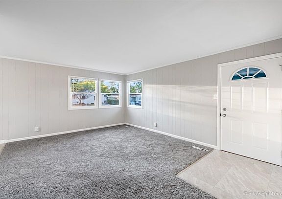 3rd image of 709 Houston Dr