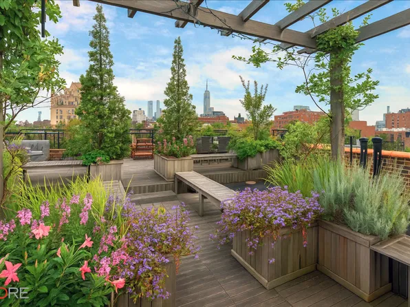 96 Perry Street image 6 of 14