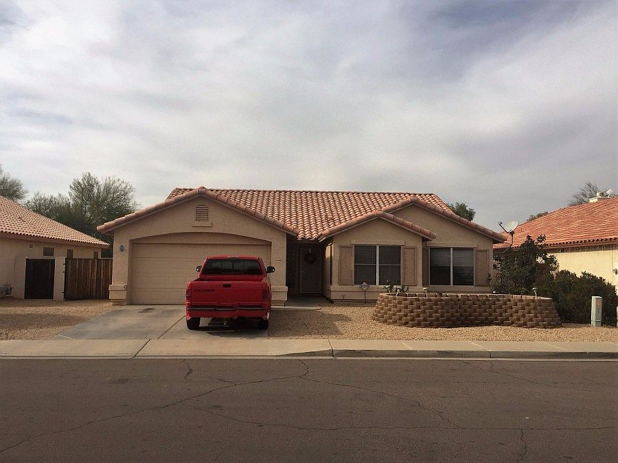 1st image of 2706 N 124th Dr