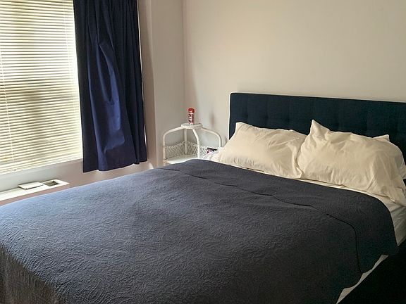 4th image of 140 E 56th St APT 8L