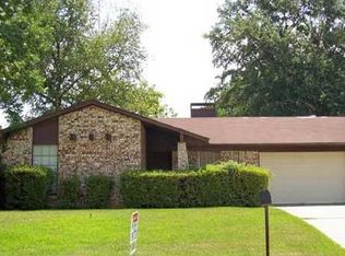 3911 Chateau Dr, Shreveport, LA 71108