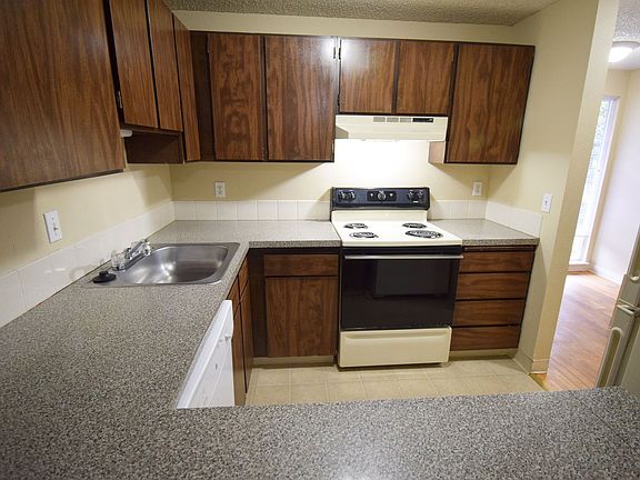 4th image of 19015 NW Rock Creek Blvd APT B