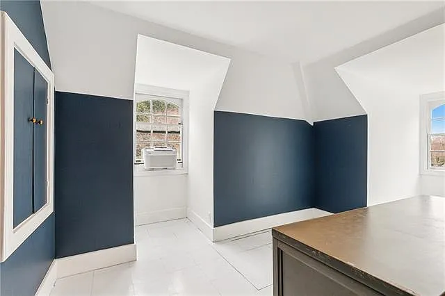523 Turquoise St — Photo 15