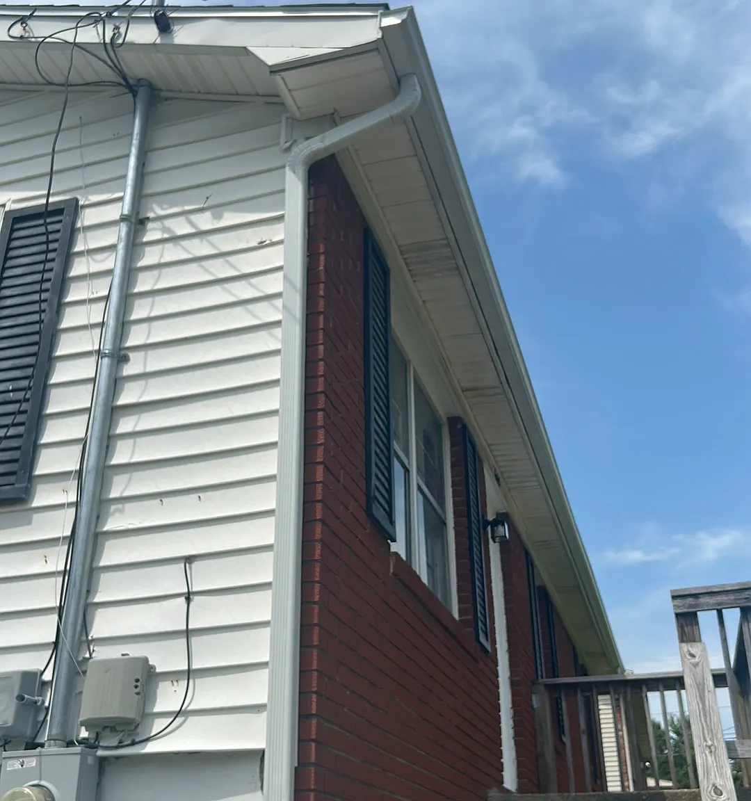 405 Braden St — Photo 4