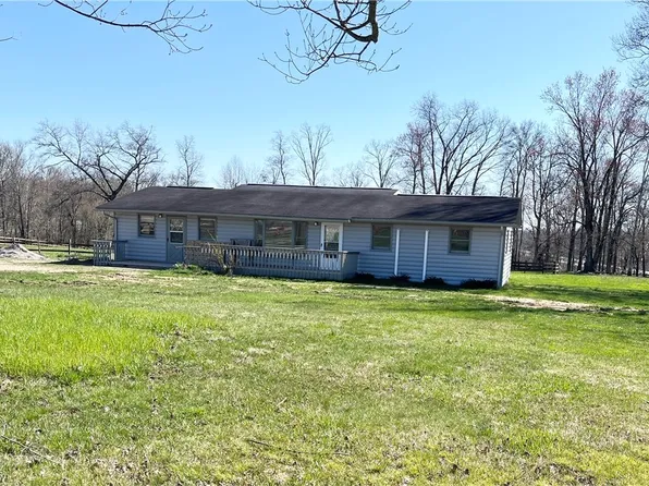 71276 Old Twenty One Rd, Cambridge, OH 43725