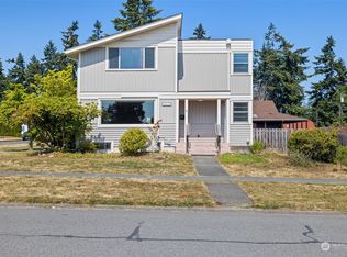 1122 S Cherry St, Port Angeles, WA 98362