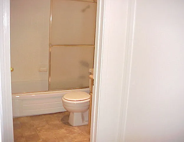 Cypress Pointe — Photo 14
