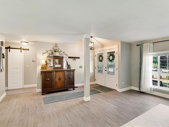 2nd image of 2811 SE Forest Villa Ct
