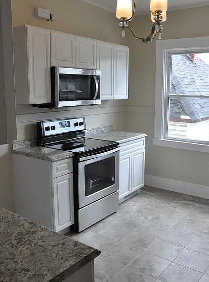 2318 E Genesee St #1 — Photo 7