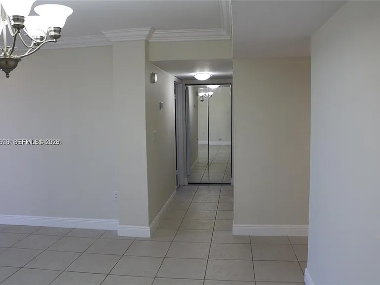 8005 SW 107th Ave #317 — Photo 4