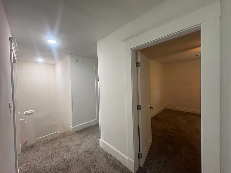 2857 Indianapolis Ave — Photo 10