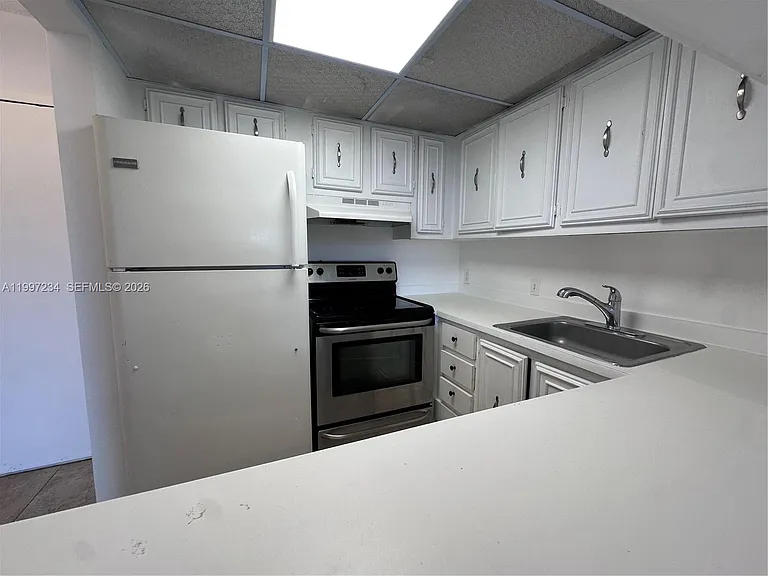 4848 NW 24th Ct #412 — Photo 7