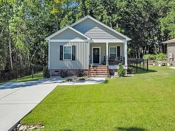 4338 Landing Rd, Little River, SC 29566