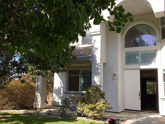 3rd image of 5101 Fredericksburg Way