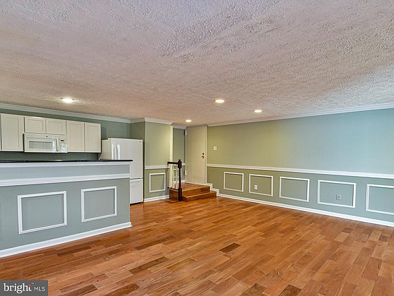 5th image of 8011 Mandan Rd APT 303