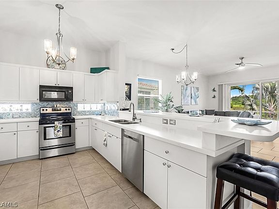 3rd image of 2704 Blue Cypress Lake Ct