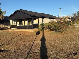 1102 N Lee St, Altus, OK 73521