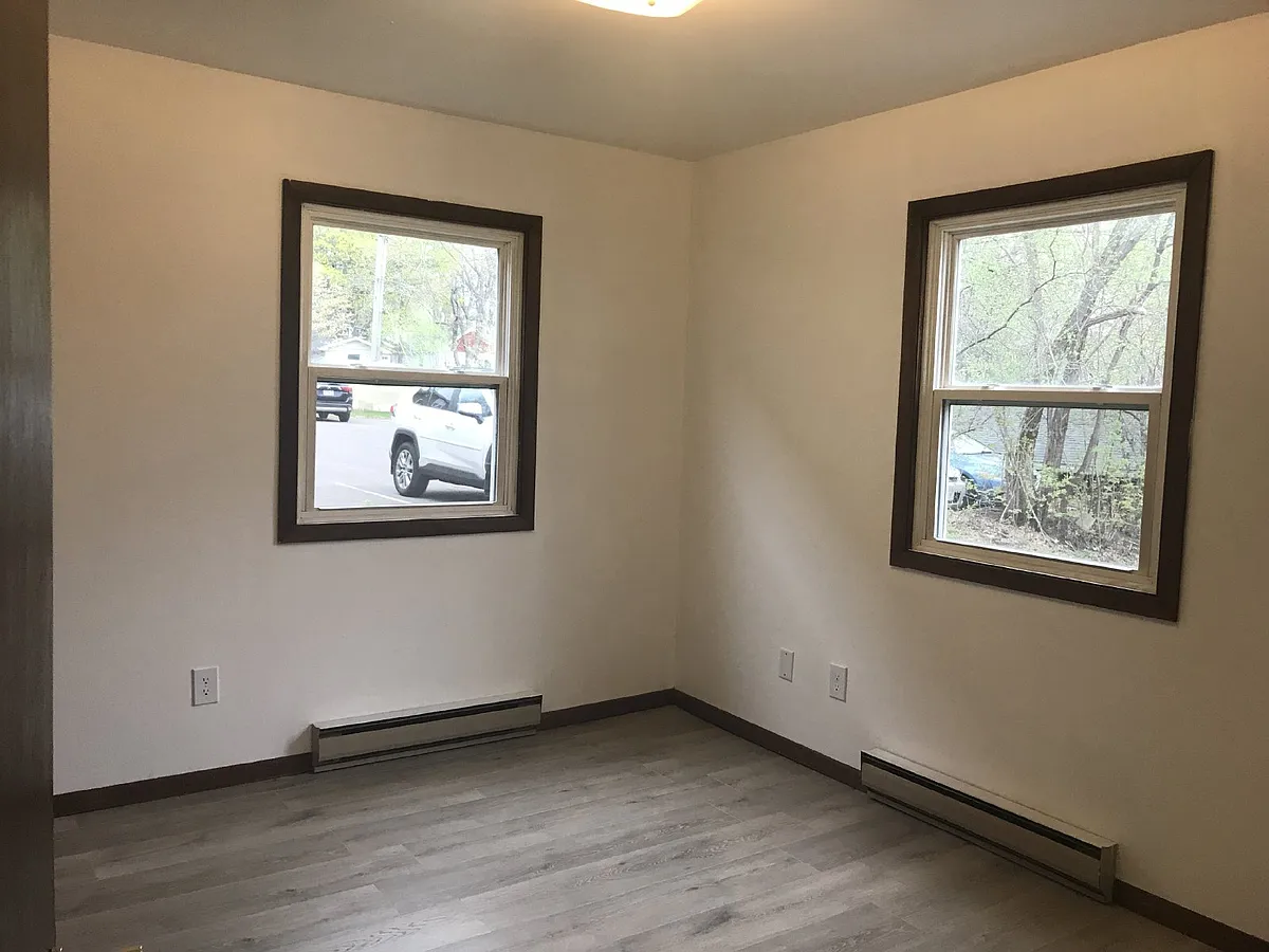 Building Photo - 609 Mount Nemo Ave #1