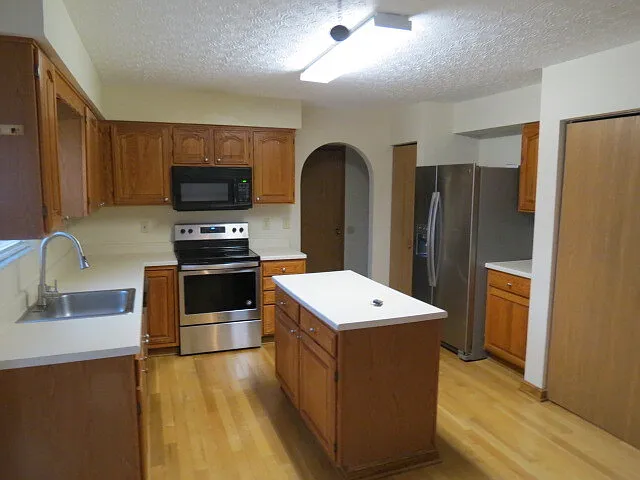 5451 Bentonhurst Ct — Photo 5
