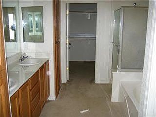 5th image of 2353 Donatello St