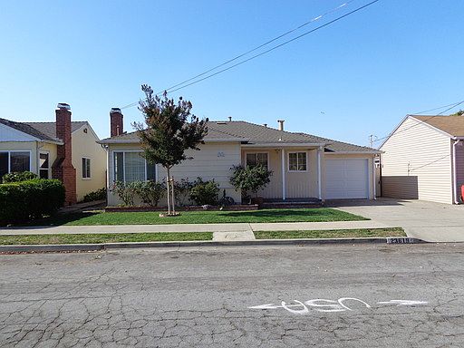 1st image of 23619 Wright Dr