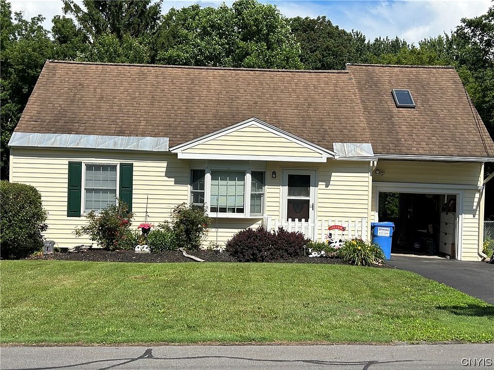 1st image of 111 Cook Dr