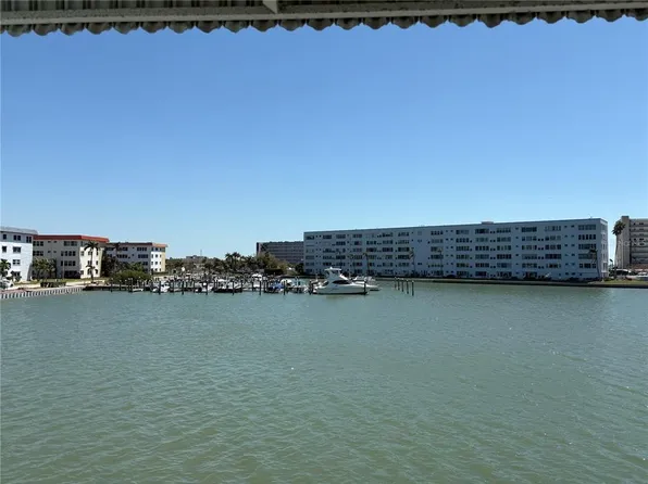 5940 30th Ave S APT 206, Gulfport, FL 33707