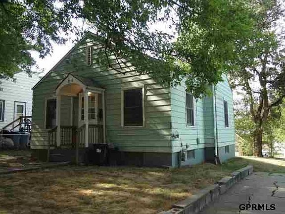4th image of 3318 Upland Pkwy