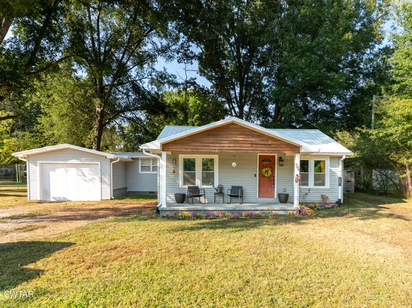 104 Georgia Ave, Trenton, TN 38382