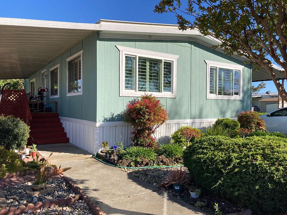 1st image of 478 Hoya Way #478